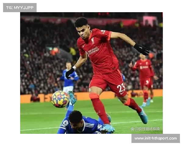 雷恩后卫雅凯肩伤需手术,夏窗6000万镑加盟利物浦计划受影响 雷恩后卫雅凯肩伤需手术,夏窗6000万镑加盟利物浦计划受影响